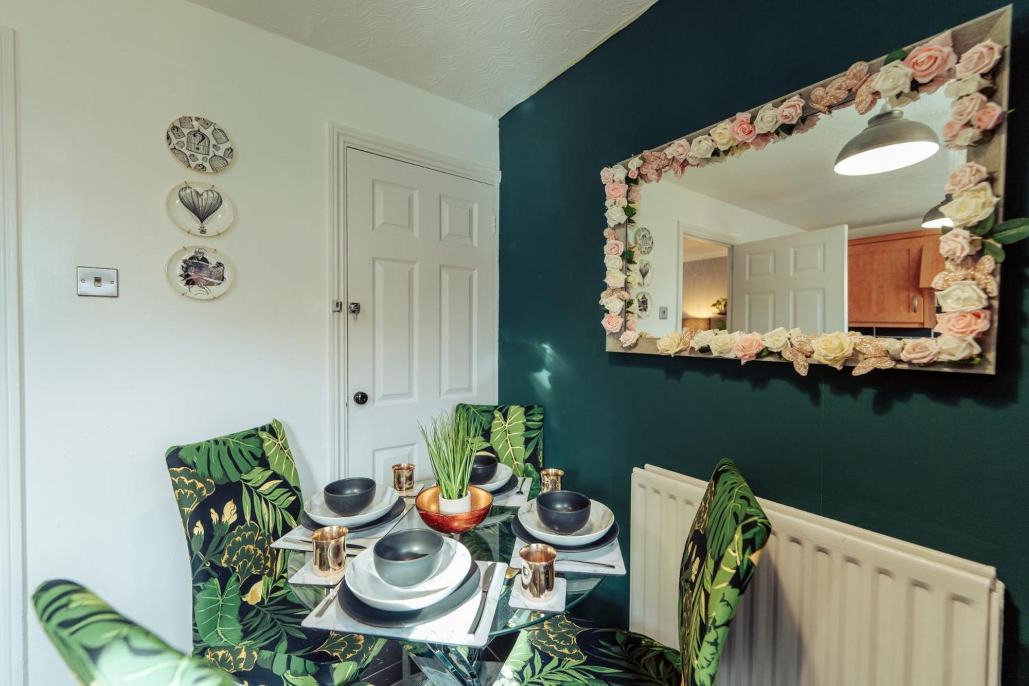 2 Bedroom Peaceful Home, Colchester Mile End Exterior foto